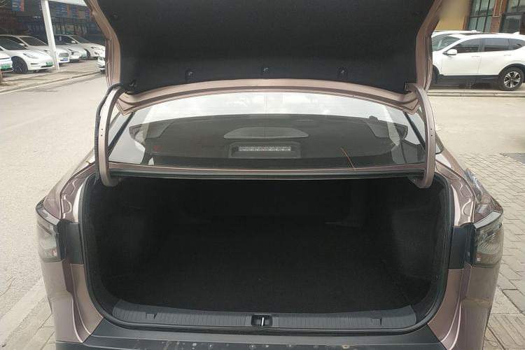 Used Toyota bZ3 2023 616 km Long-Range Premium Trunk