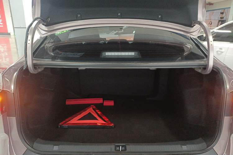 Used Toyota bZ3 2023 616 km Long-Range PRO Trunk