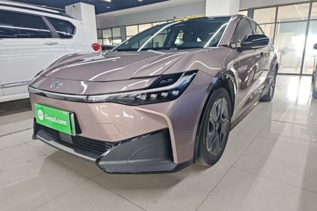 Used Toyota bZ3 2023 616 km Long-Range Premium
