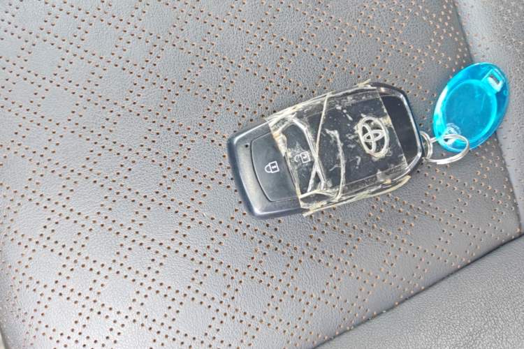 Used Toyota bZ3 2023 616 km Long-Range Premium Vehicle Key