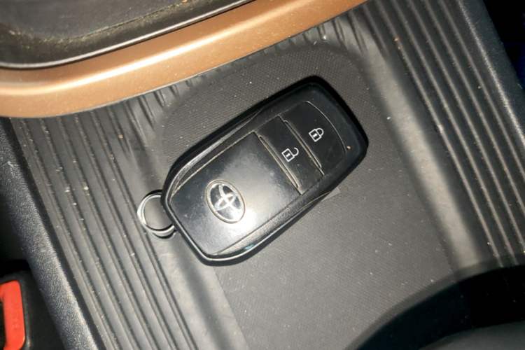 Used Toyota bZ3 2023 616 km Long-Range Premium Vehicle Key