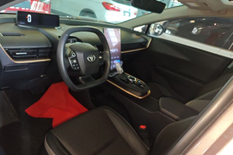Used Toyota bZ3 2023 616 km Long-Range Premium Driver Seat