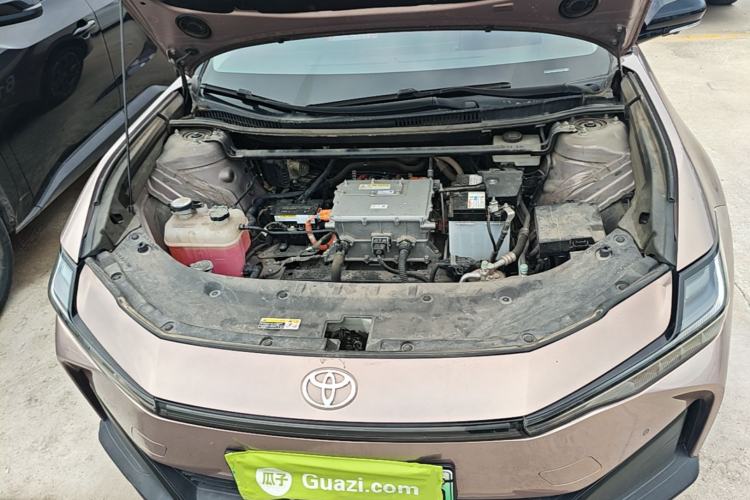 Used Toyota bZ3 2023 616 km Long-Range Premium Engine Bay