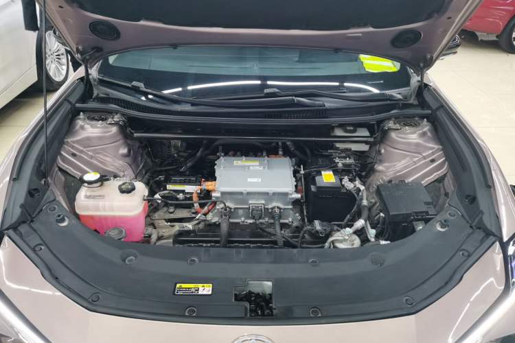 Used Toyota bZ3 2023 616 km Long-Range Premium Engine Bay