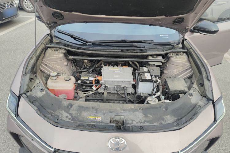 Used Toyota bZ3 2023 616 km Long-Range Premium Engine Bay
