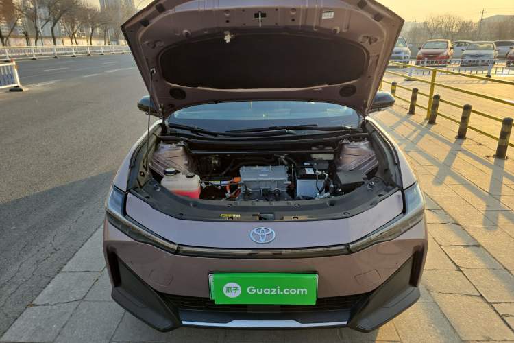 Used Toyota bZ3 2023 616 km Long-Range Premium Engine Bay
