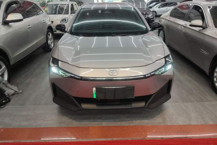 Used Toyota bZ3 2023 517 km Elite PRO Front