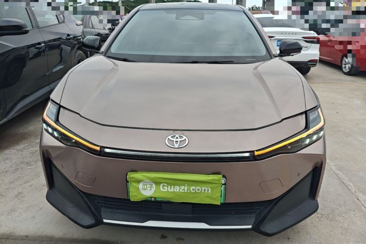 Used Toyota bZ3 2023 616 km Long-Range Premium Front