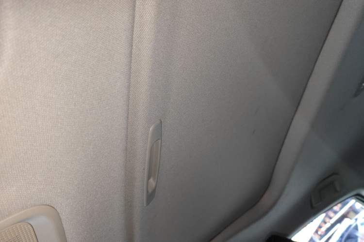 Used Toyota bZ3 2023 616 km Long-Range Premium Headliner
