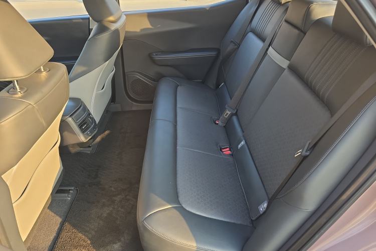 Used Toyota bZ3 2023 616 km Long-Range Premium Interior 2
