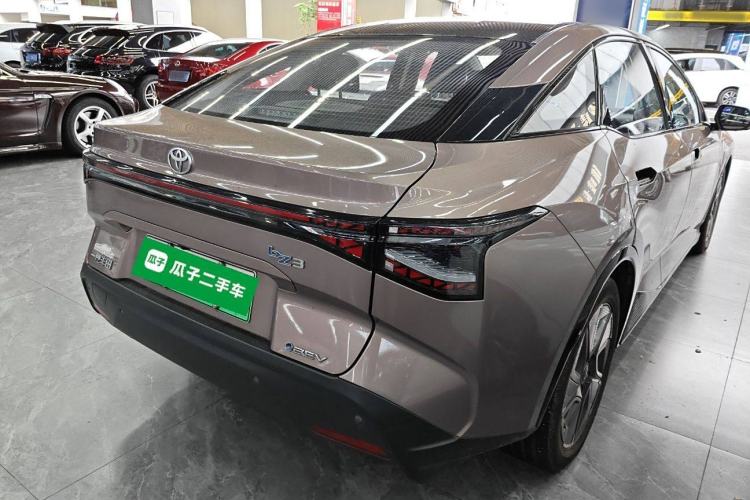 Used Toyota bZ3 2023 616 km Long-Range Premium Rear Right 45 Deg