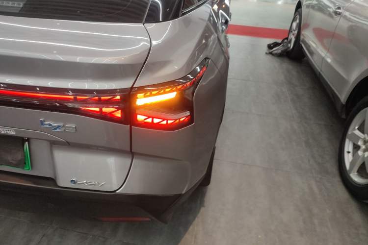 Used Toyota bZ3 2023 517 km Elite PRO Right Rear Taillight
