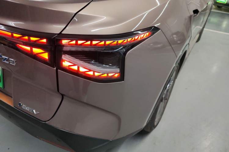 Used Toyota bZ3 2023 616 km Long-Range Premium Right Rear Taillight