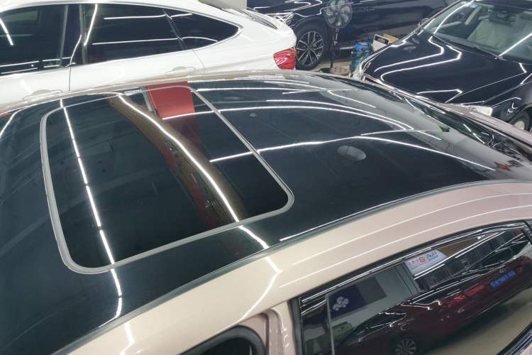 Used Toyota bZ3 2023 616 km Long-Range Premium Roof