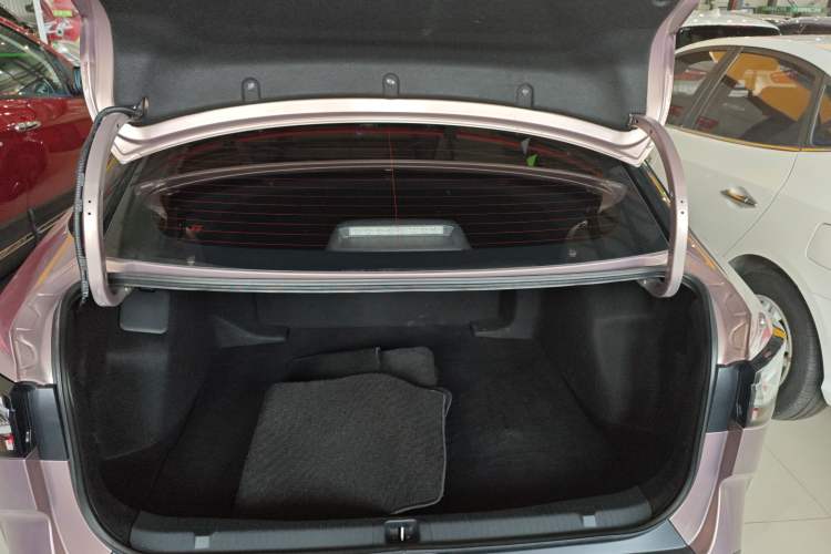 Used Toyota bZ3 2023 616 km Long-Range Premium Trunk