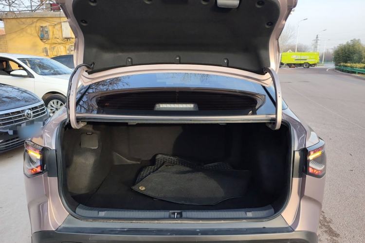 Used Toyota bZ3 2023 616 km Long-Range Premium Trunk