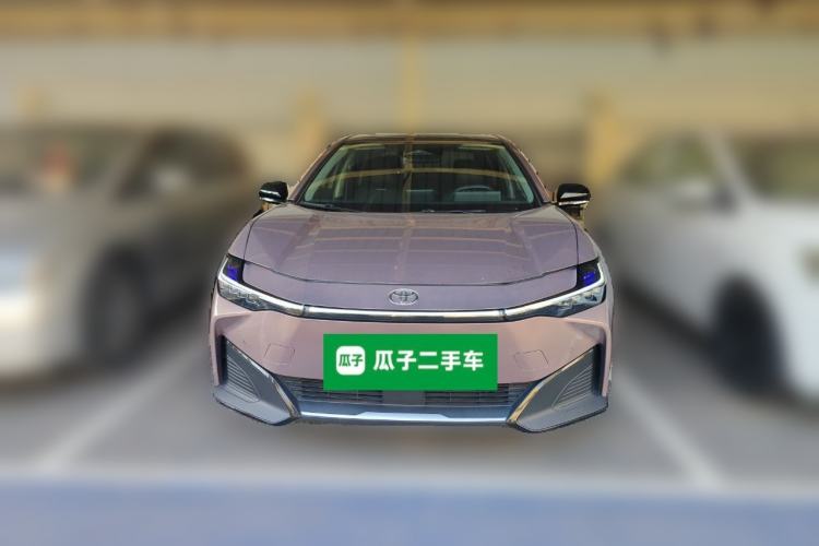 Used Toyota bZ3 2023 616 km Long-Range Premium Front