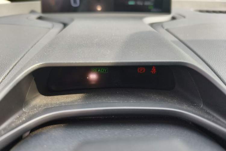 Used Toyota bZ3 2023 616 km Long-Range Premium Instrument Cluster