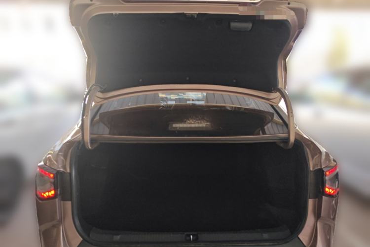 Used Toyota bZ3 2023 616 km Long-Range Premium Trunk