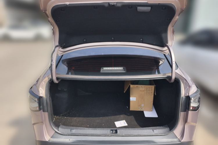 Used Toyota bZ3 2023 616 km Long-Range Premium Trunk