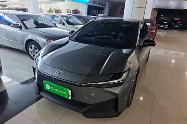 Used Toyota bZ3 2023 616 km Long-Range PRO