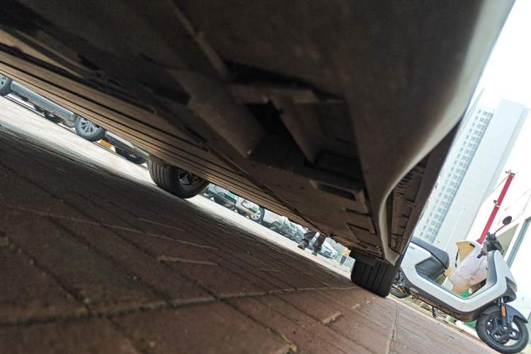 Used Toyota bZ3 2023 517 km Elite PRO Chassis Front Left