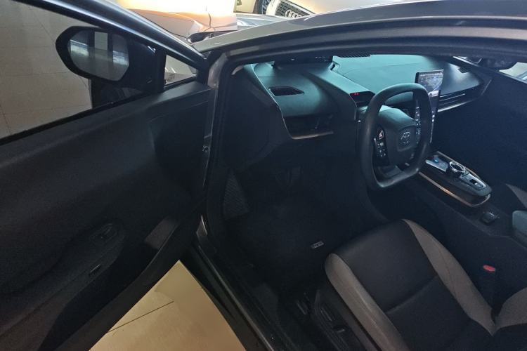 Used Toyota bZ3 2023 616 km Long-Range PRO Driver Seat