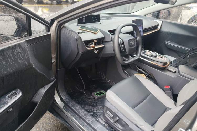 Used Toyota bZ3 2023 616 km Long-Range PRO Driver Seat