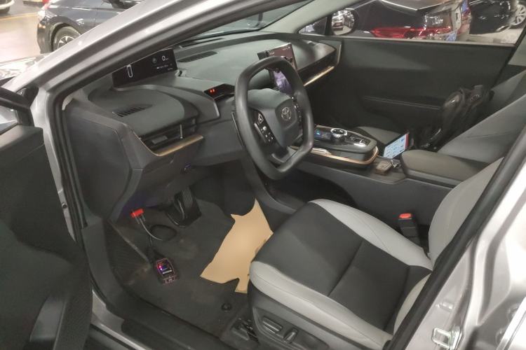 Used Toyota bZ3 2023 517 km Elite PRO Driver Seat