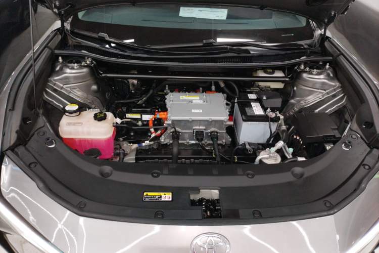 Used Toyota bZ3 2023 616 km Long-Range PRO Engine Bay