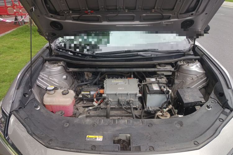 Used Toyota bZ3 2023 517 km Elite PRO Engine Bay