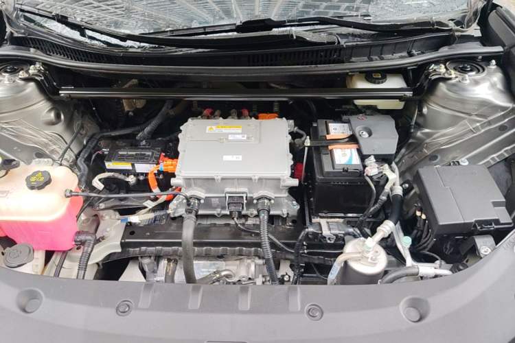 Used Toyota bZ3 2023 616 km Long-Range PRO Engine Bay