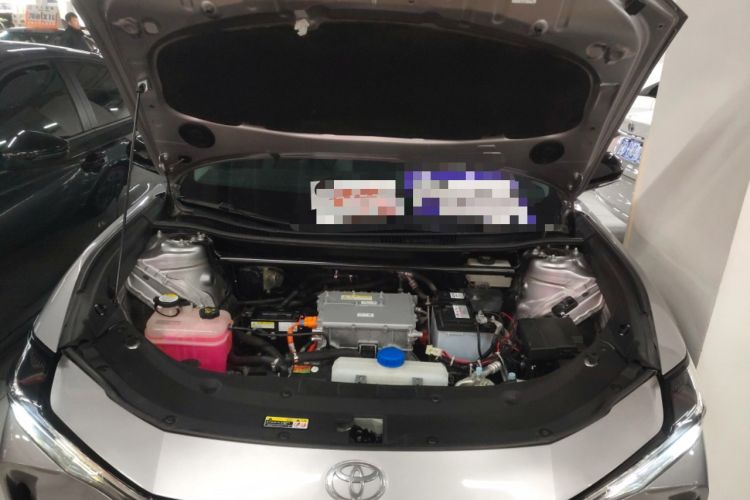 Used Toyota bZ3 2023 517 km Elite PRO Engine Bay