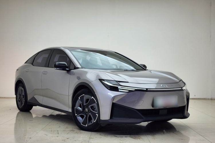 Used Toyota bZ3 2023 517 km Elite PRO Exterior 6