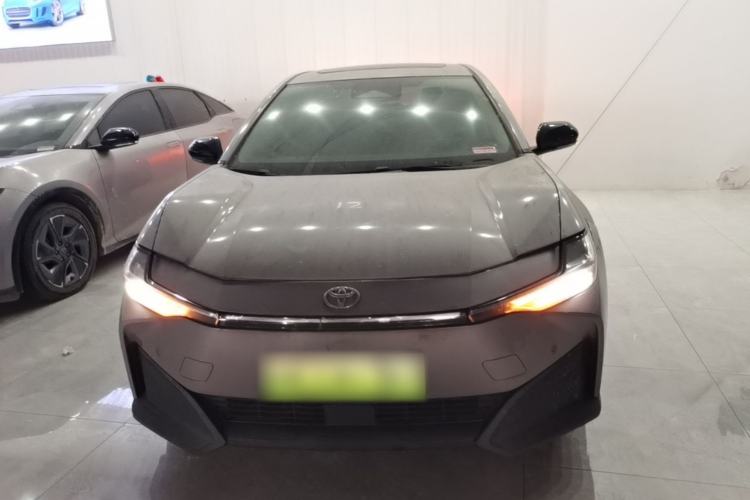 Used Toyota bZ3 2023 517 km Elite PRO Front