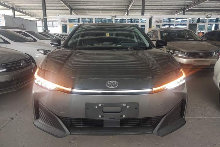 Used Toyota bZ3 2023 616 km Long-Range PRO Front