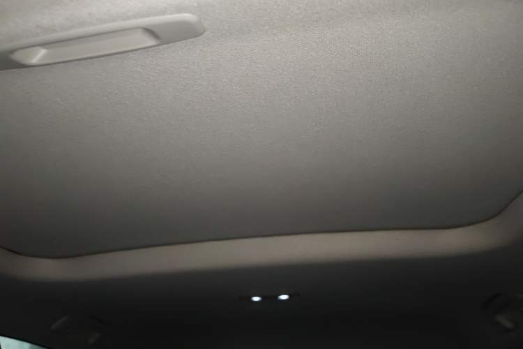 Used Toyota bZ3 2023 616 km Long-Range PRO Headliner