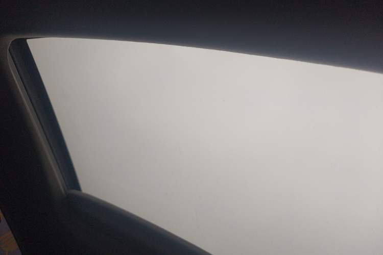 Used Toyota bZ3 2023 517 km Elite PRO Headliner