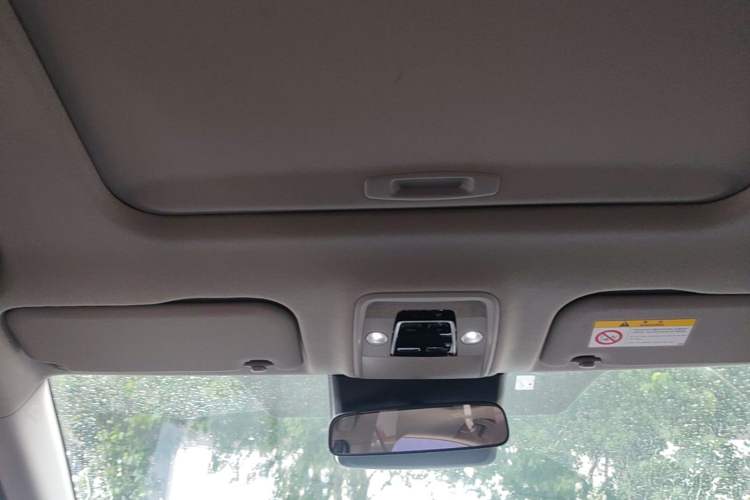 Used Toyota bZ3 2023 616 km Long-Range PRO Headliner