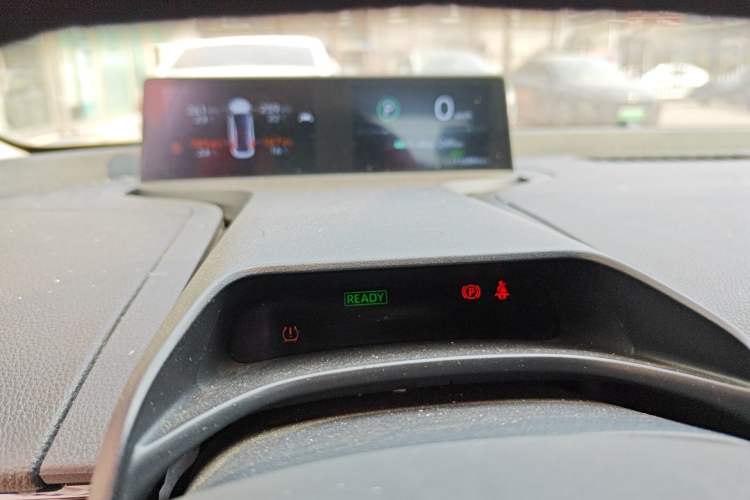 Used Toyota bZ3 2023 517 km Elite PRO Instrument Cluster