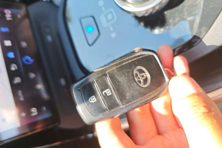 Used Toyota bZ3 2023 616 km Long-Range PRO Interior 1