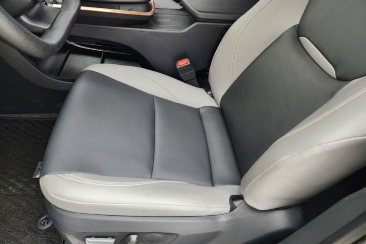 Used Toyota bZ3 2023 517 km Elite PRO Interior 1
