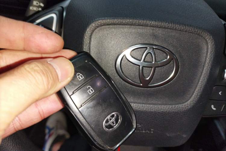 Used Toyota bZ3 2023 616 km Long-Range PRO Interior 1