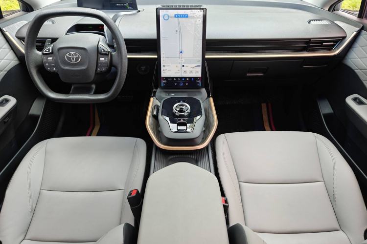 Used Toyota bZ3 2023 517 km Elite PRO Interior 3