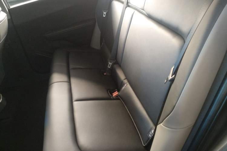 Used Toyota bZ3 2023 616 km Long-Range PRO Interior 4