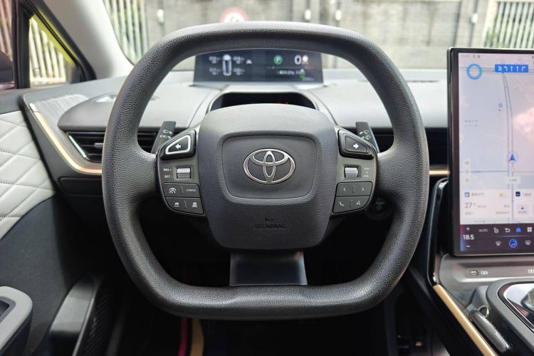 Used Toyota bZ3 2023 517 km Elite PRO Interior 4