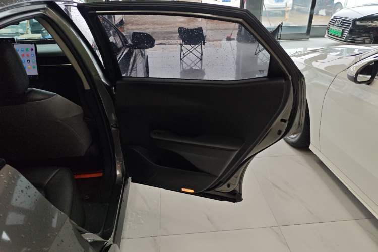 Used Toyota bZ3 2023 517 km Elite PRO Interior 6