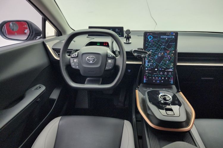 Used Toyota bZ3 2023 517 km Elite PRO Interior 7