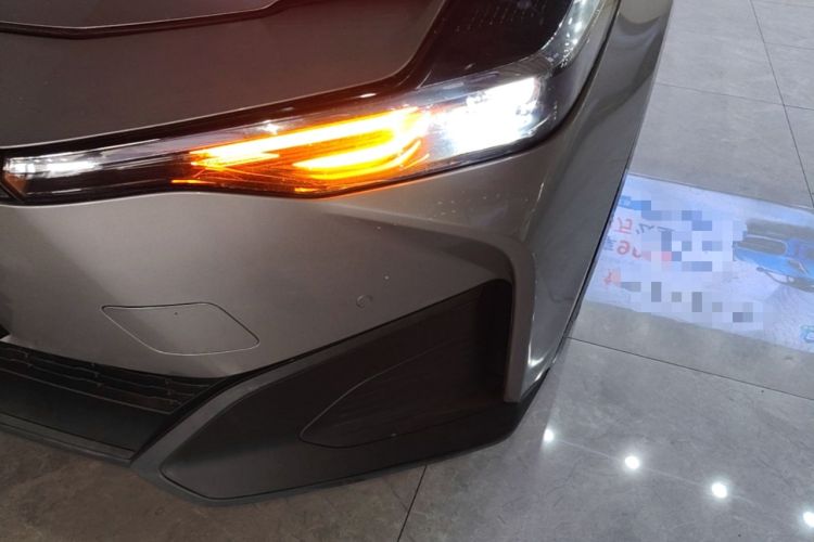 Used Toyota bZ3 2023 517 km Elite PRO Left Front Headlight