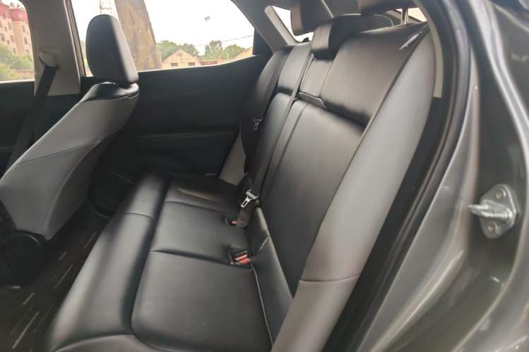 Used Toyota bZ3 2023 517 km Elite PRO Left Rear Seat